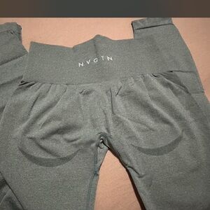 NVGTN High-Waist Leggings in green
